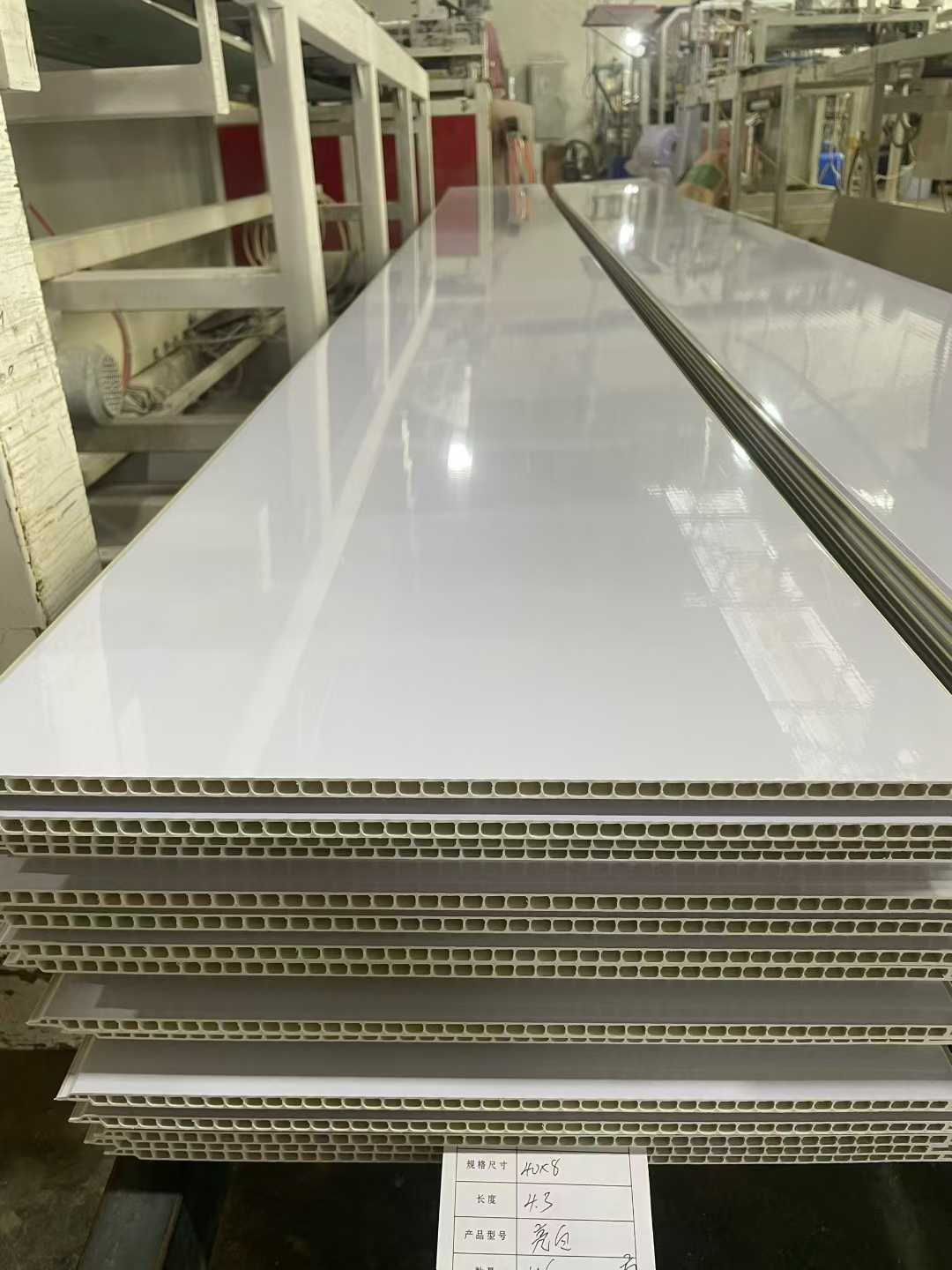 Decoration Materials Engineering for Commercial Complexes in the Middle East